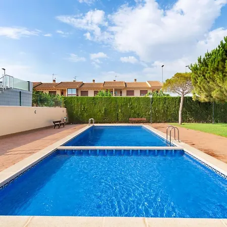 Casa Lira, Daire *